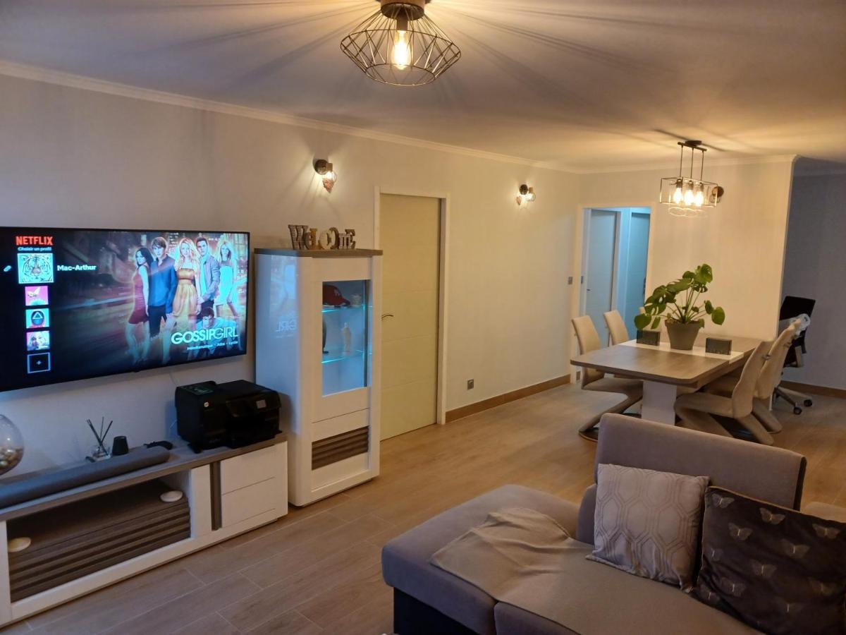 Chambre Privee/Climatisee+Tv /Petit Dejeuner Inclu/Tout Confort Nevers Bagian luar foto