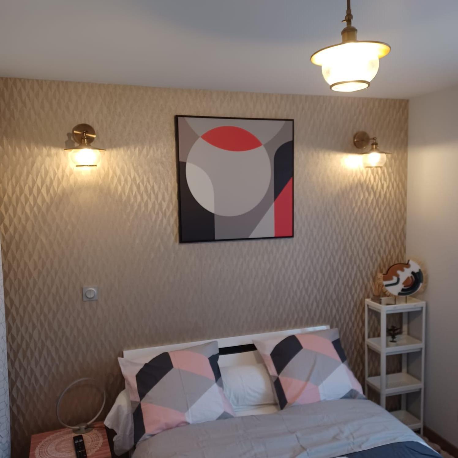 Chambre Privee/Climatisee+Tv /Petit Dejeuner Inclu/Tout Confort Nevers Bagian luar foto